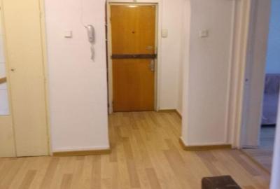 Apartament cu 2 camere decomandat în Tineretului - 2