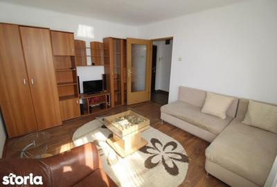 Garsonieră decomandată în Central - 2