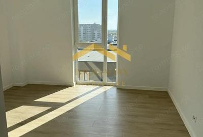 Apartament cu 3 camere decomandat în Torontalului - 3