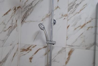 Apartament 2 Camere  de Închiriat în Mamaia Nord 450 euro - 22