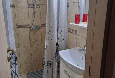 Casă cu 11 camere cu Teren 394 Mp în Nord - 15