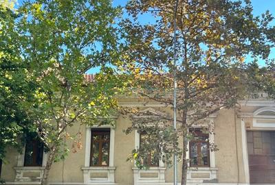 Casă individuală cu 4 camere cu Canalizare în Ultracentral - 2