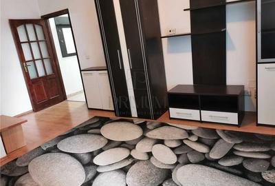 Apartament 1 camera-Decomandat-Central-Medicina-Centrala proprie - 2