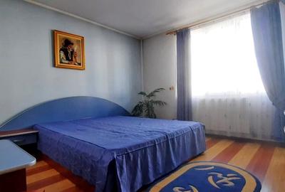 Casa deosebita cu spatiu comercial Rasnov - 7