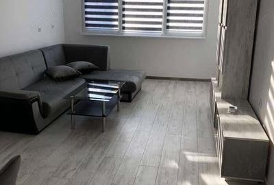 Apartament cu 3 camere decomandat în Pipera