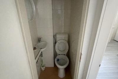 Apartament cu 2 camere nedecomandat în Central