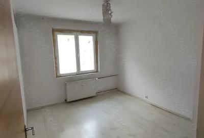 Apartament 3 camere zona Petre Ispirescu - 2