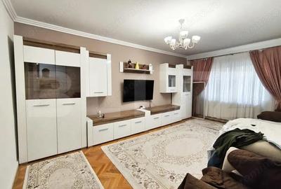 Apartament cu 3 camere in Rogerius, cu bucatarie extinsa si 2 bai - 1