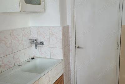 Garsoniera - Tg. Mure? - Semicentral - Zona 7 Noiembrie - - 4
