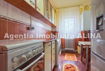 Ap. 2 camere in Deva, zona Piata Centrala, str. Ion Luca Caragiale, 48 mp, etaj 4... - 3