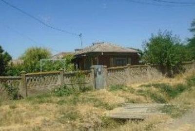 Casă cu 4 camere cu Teren 1443 Mp în Braniștea - 1