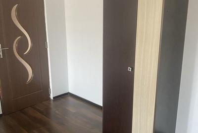 Apartament cu 2 camere semidecomandat în Popoveni