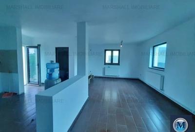 Casă cu 5 camere cu Teren 504 Mp în Strejnicu - 15