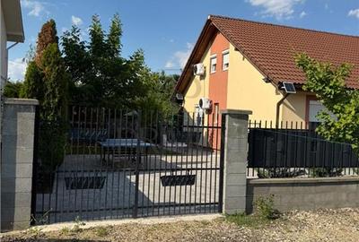 Duplex cu 5 camere cu Teren 315 Mp în Moșnița Nouă - 1