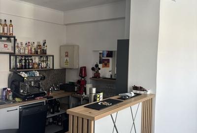 Spațiu comercial, de 97 mp, în Central - 4