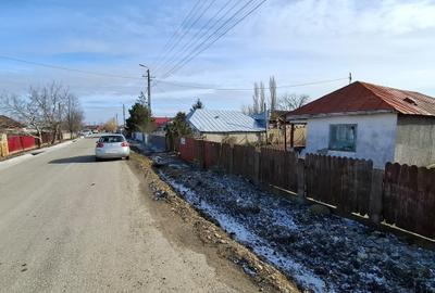 Casă cu 2 camere cu Teren 3860 Mp în Bizighești