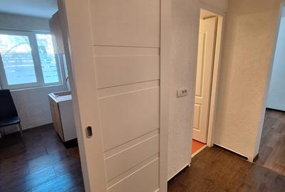 Apartament cu 3 camere semidecomandat în Dacia - 11