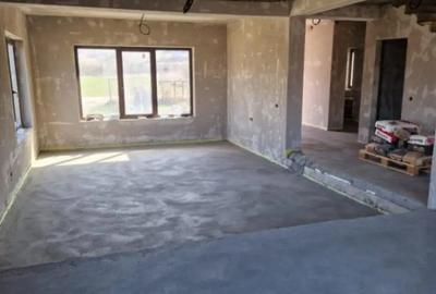 Casă cu 4 camere cu Teren 800 Mp în Central - 16