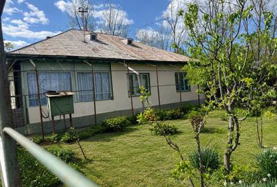Casă cu 4 camere în - 1
