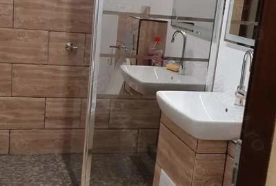 Apartament 3 camere, cf 1, decomandat, Craiovei - 1