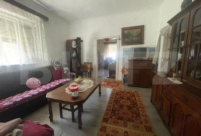 Casă cu Teren 664 Mp în Central - 4