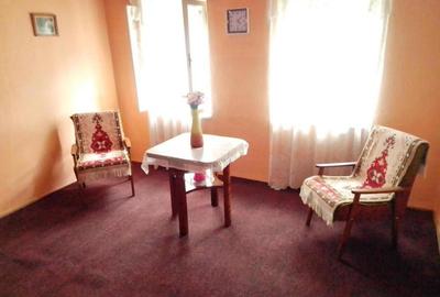 Casă cu 3 camere în Bocșa - 8