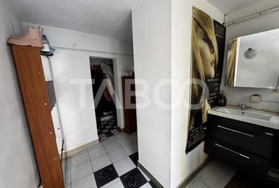Spatiu comercial de inchiriat la casa 70 mpu la strada Cristian Sibiu - 7