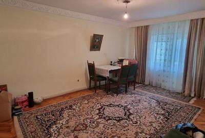 Faleza Nord 4 camere decomandate etajul 2 - 1