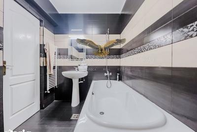 Garsonieră decomandată, mobilată în Plopilor - 1