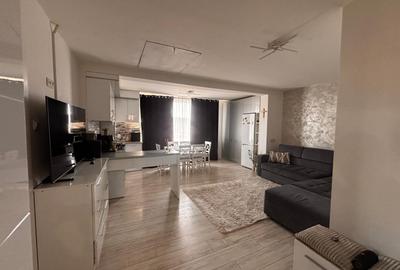 Apartament cu 3 camere decomandat, mobilat în Exterior Est - 1