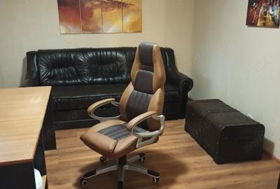 Casă cu 6 camere cu Teren 225 Mp în Domnești