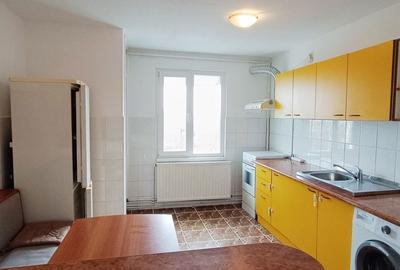 Apartament cu 2 camere decomandat în Astra - 1