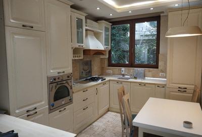 Apartament cu 3 camere decomandat, mobilat în Central - 10