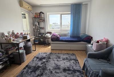 Apartament cu 2 camere decomandat, mobilat în Băneasa