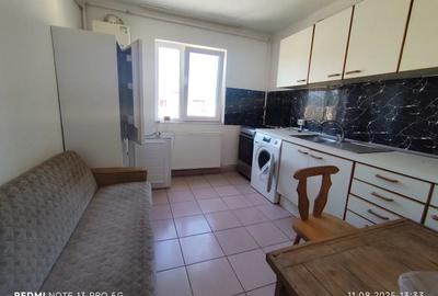 Inchiriez camin 2 camere