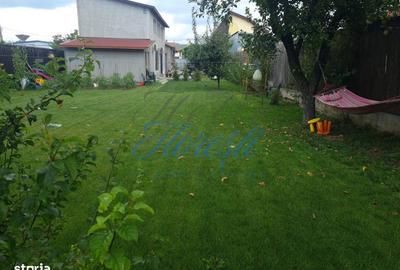 Casă cu 4 camere cu Canalizare în Someșeni