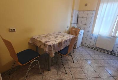 Apartament cu 3 camere decomandat în Cetate - 3