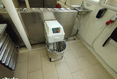 Spațiu comercial, de 120 mp, în 22 Decembrie 1989 - 8