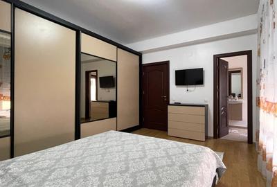 Apartament cu 3 camere decomandat, mobilat în Tomis Plus - 11