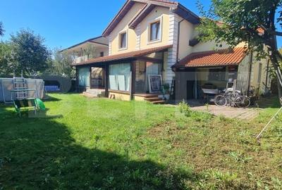 Casa individuala, 4 camere, 219 mp, 520 mp de teren, zona cu acces restrictionat - 2