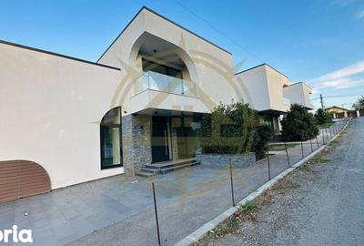Casă cu 5 camere cu Teren 750 Mp în Snagov - 1