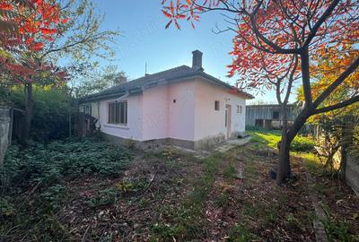 Casă cu 2 camere cu Teren 250 Mp în Central - 3