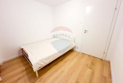Apartament cu 2 camere decomandat în P-ța Victoriei - 7