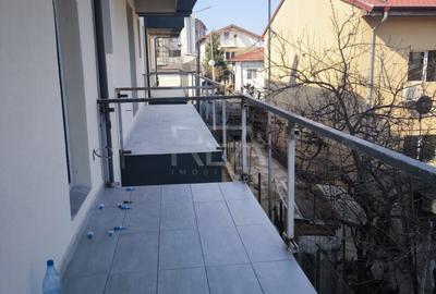 Apartament cu 3 camere decomandat în Crângași - 16