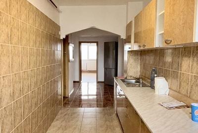 Apartament cu 3 camere în Ostroveni - 11