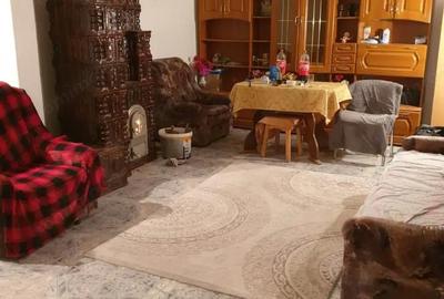 Casă cu 2 camere în Central - 1