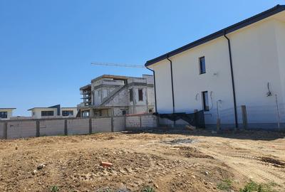 Exclusivitate-Mamaia Sat, str.M20, teren 455mp, 19m/25m desc.,aproape de lac - 11