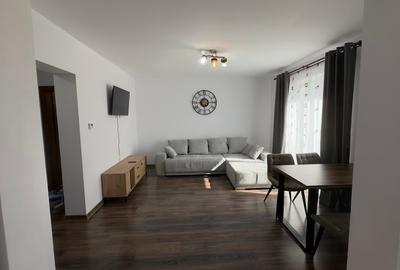 Apartament cu 3 camere decomandat în Centura - 1