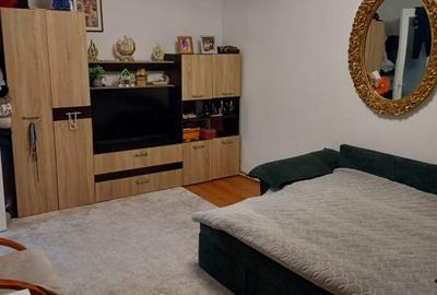 Apartament cu 2 camere decomandat, mobilat în Casa de Cultură - 1