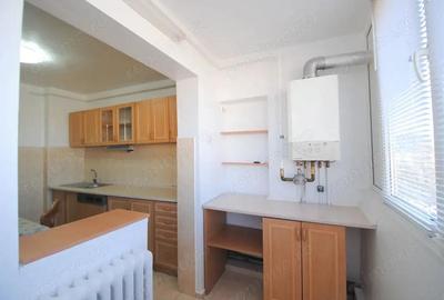 De vanzare apartament cu 3 camere- zona Circumvalatiunii-comision 0 - 8
